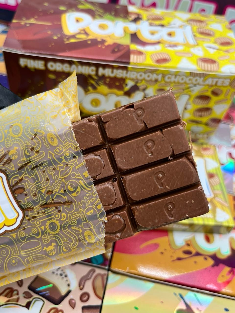 PORTAL MUSHROOM CHOCOLATES – 6G BAR - Image 2
