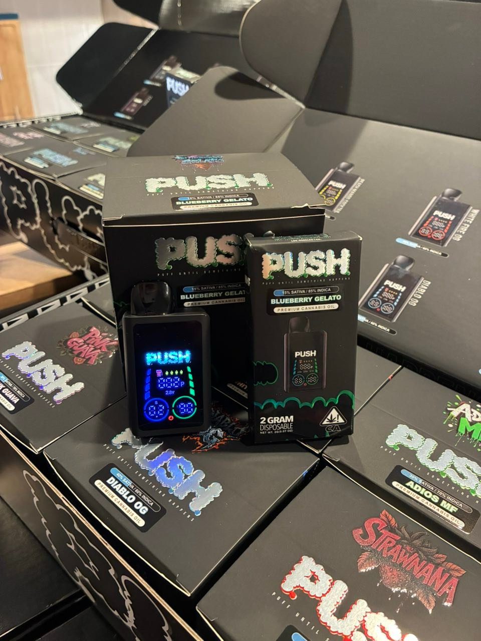 PUSH 2G DISPOSABLE WITH SCREEN - Image 3
