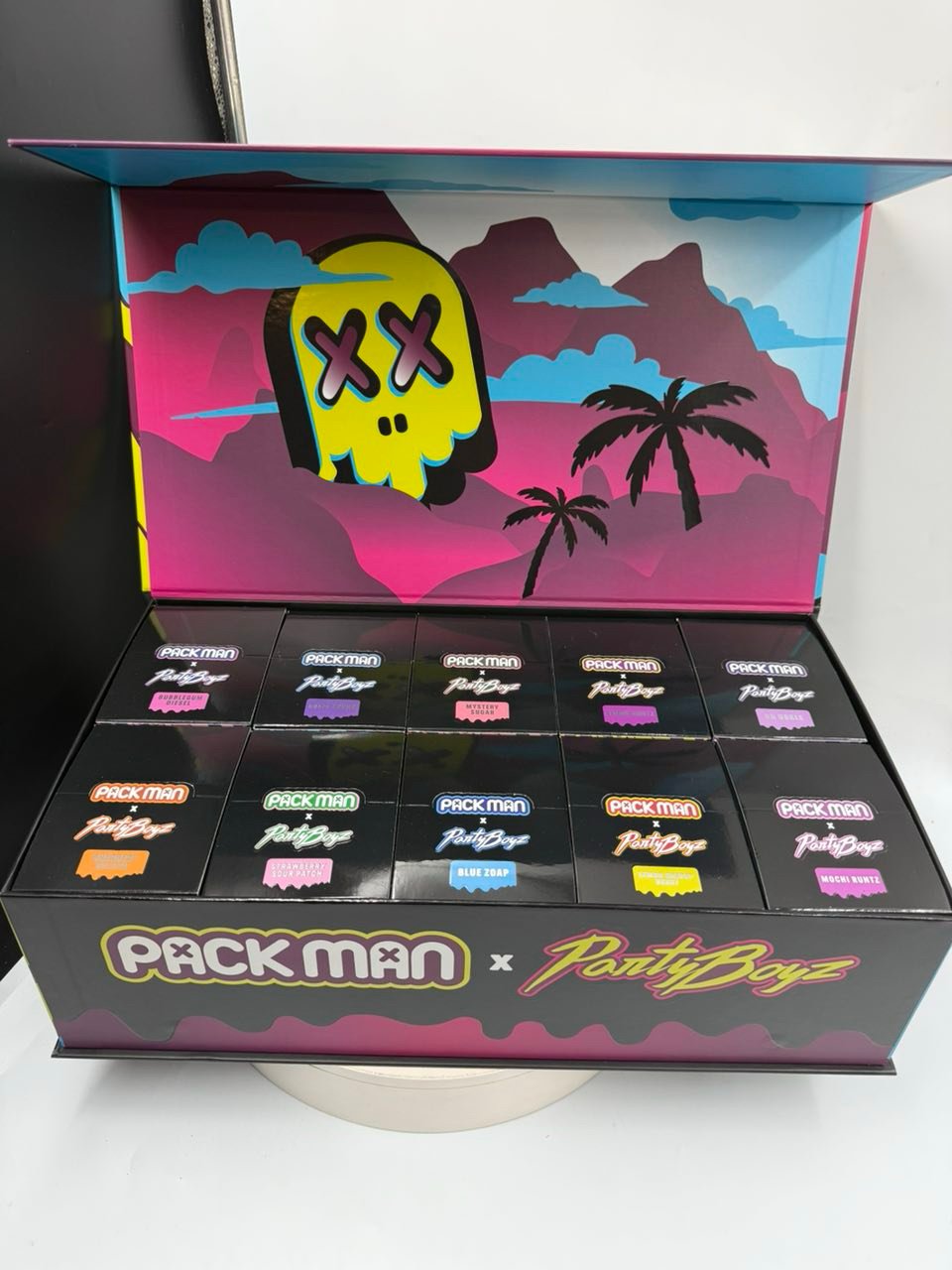 PACKMAN X PARTYBOYZ 3G DISPOSABLE + 0.5G INFUSED PRE-ROLL | LIVE RESIN LIQUID DIAMONDS - Image 4