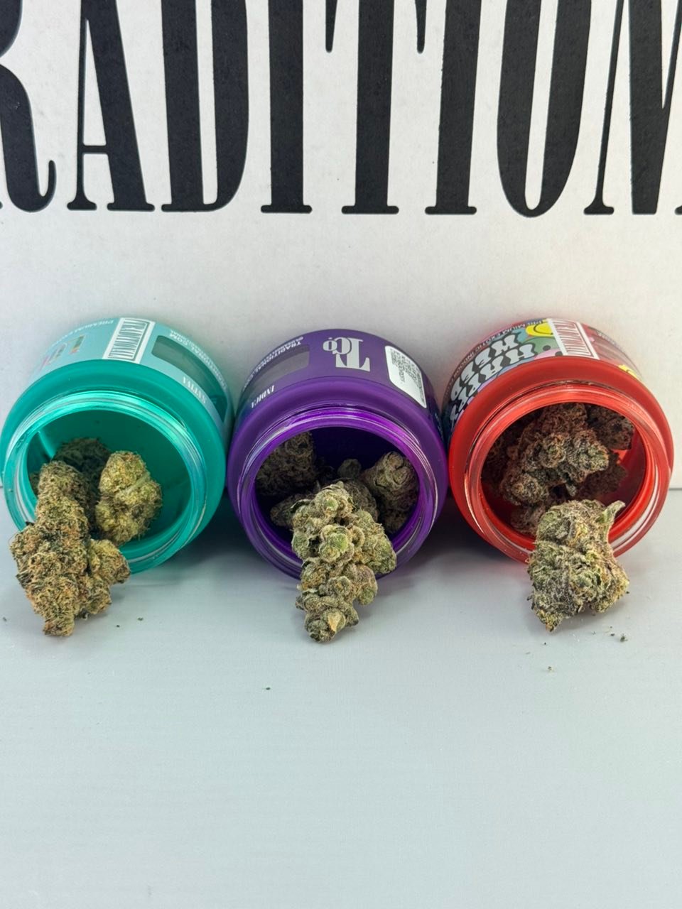 TRADITIONAL PREMIUM EXOTIC INDOOR FLOWER – 3.5G - Image 2