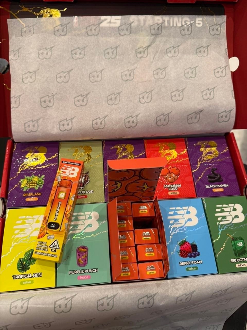 BUZZ BAR 3G DISPOSABLE – SNEAKER EDITION – LIVE DIAMONDS