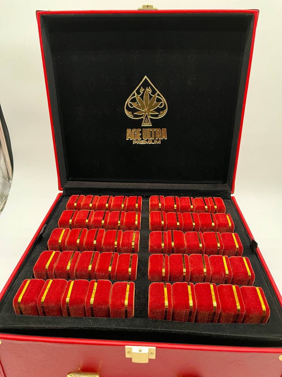 Ace Ultra Premium 2G Disposable – Love Edition - Image 3