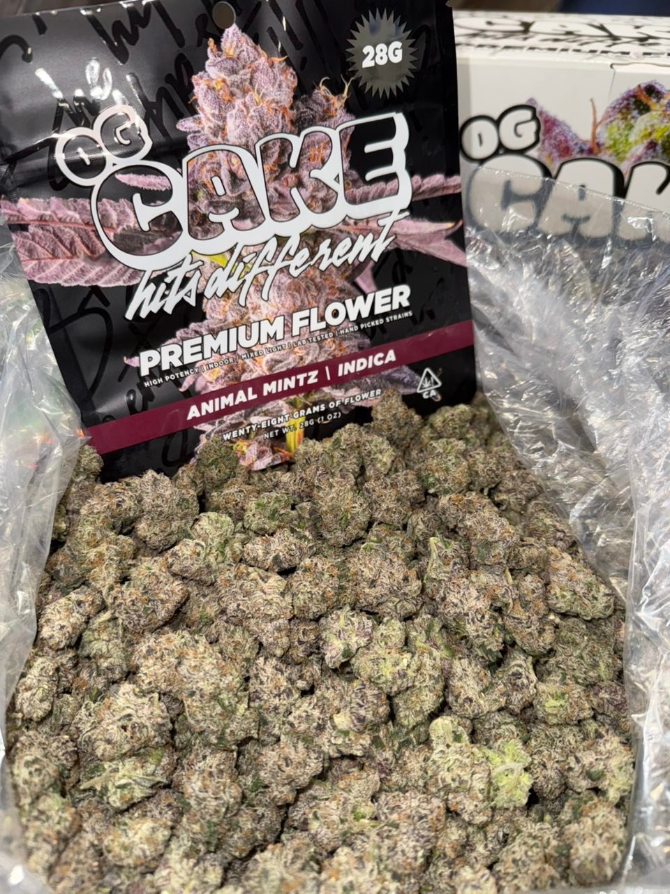 OG CAKE PREMIUM FLOWER – 28G - Image 4