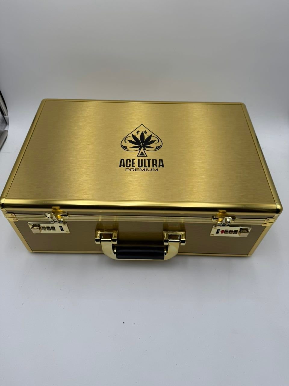 ACE ULTRA PREMIUM 2G DISPOSABLE: THE SIGNATURE GOLD COLLECTION – MINIS GEN 5 - Image 6