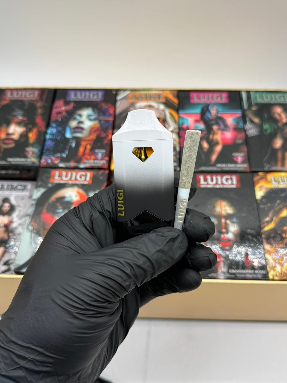 LUIGI V6 2G DISPOSABLE W/ PRE ROLL – LIVE RESIN LIQUID DIAMOND - Image 5