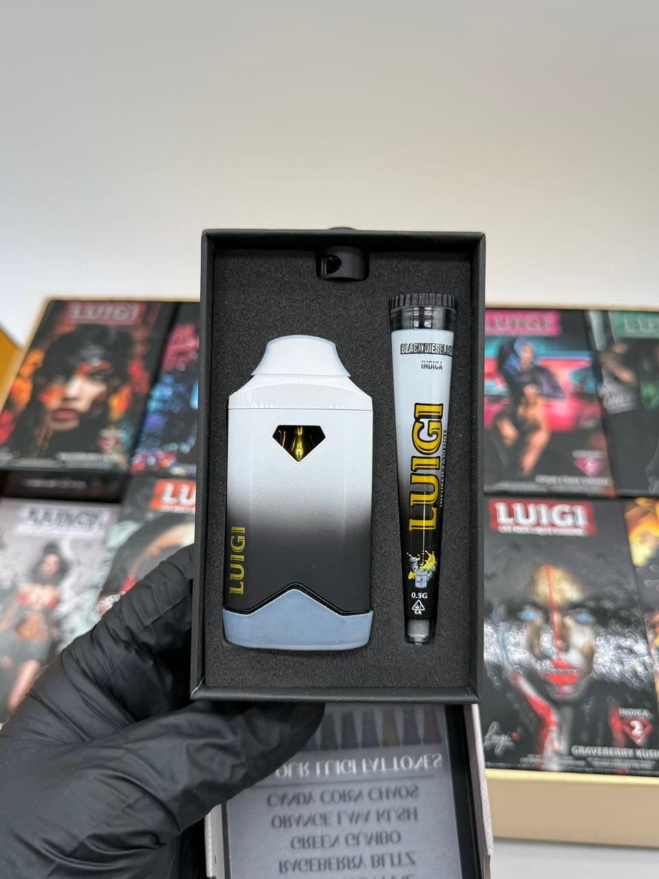 LUIGI V6 2G DISPOSABLE W/ PRE ROLL – LIVE RESIN LIQUID DIAMOND