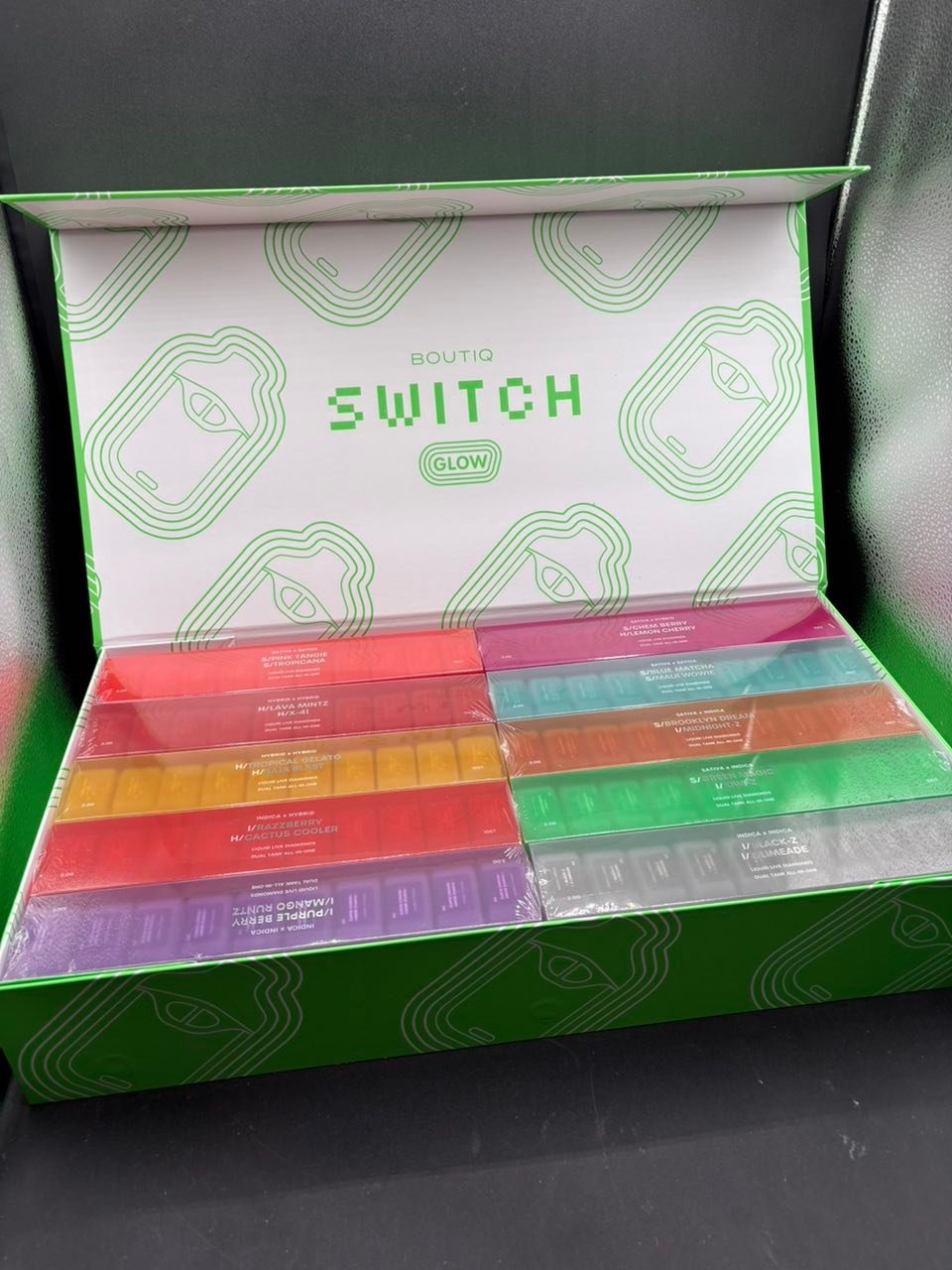 BOUTIQ SWITCH GLOW V4 DISPOSABLE 2G – LIQUID LIVE DIAMONDS - Image 3